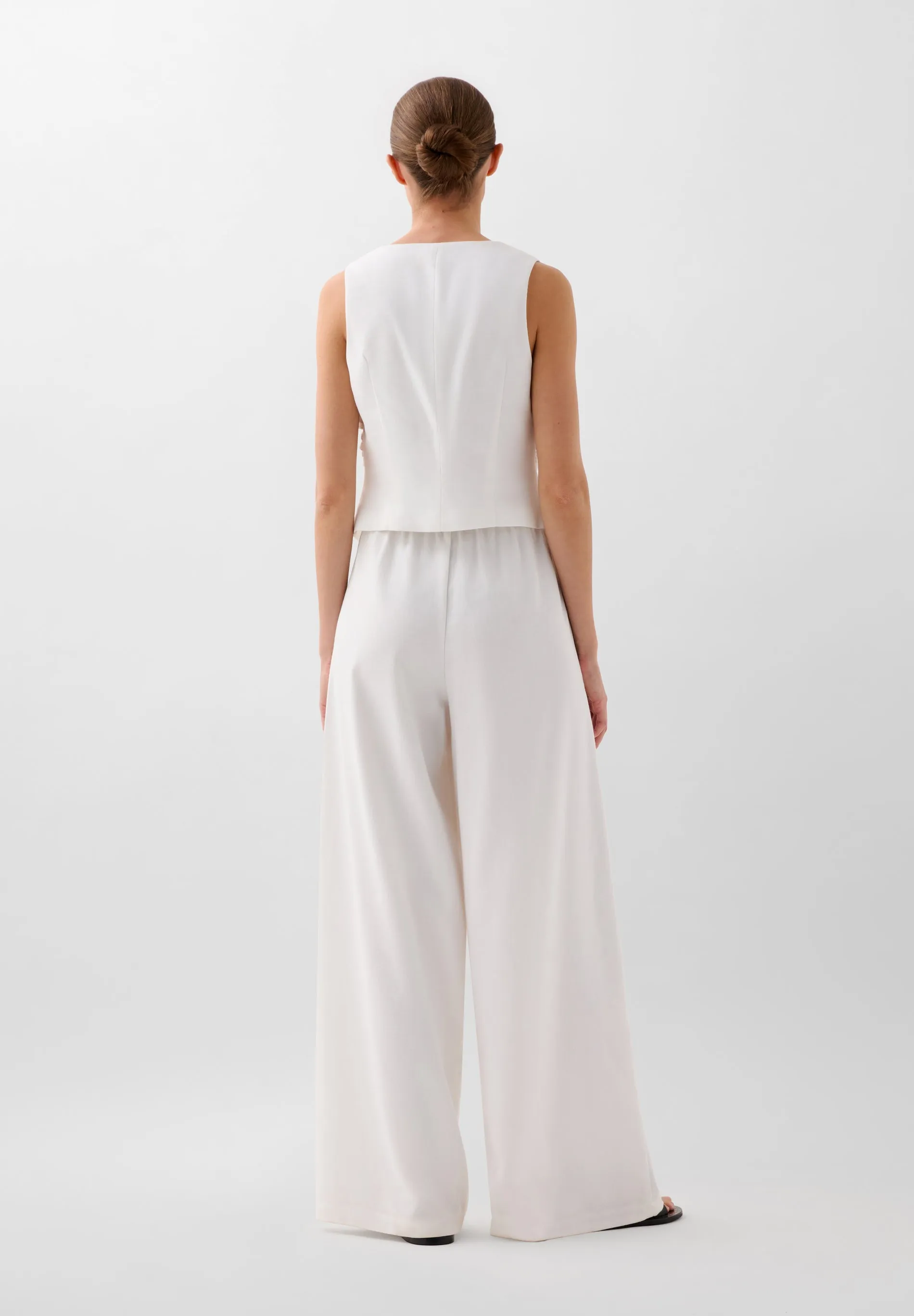 FLOWING LINEN TROUSERS
