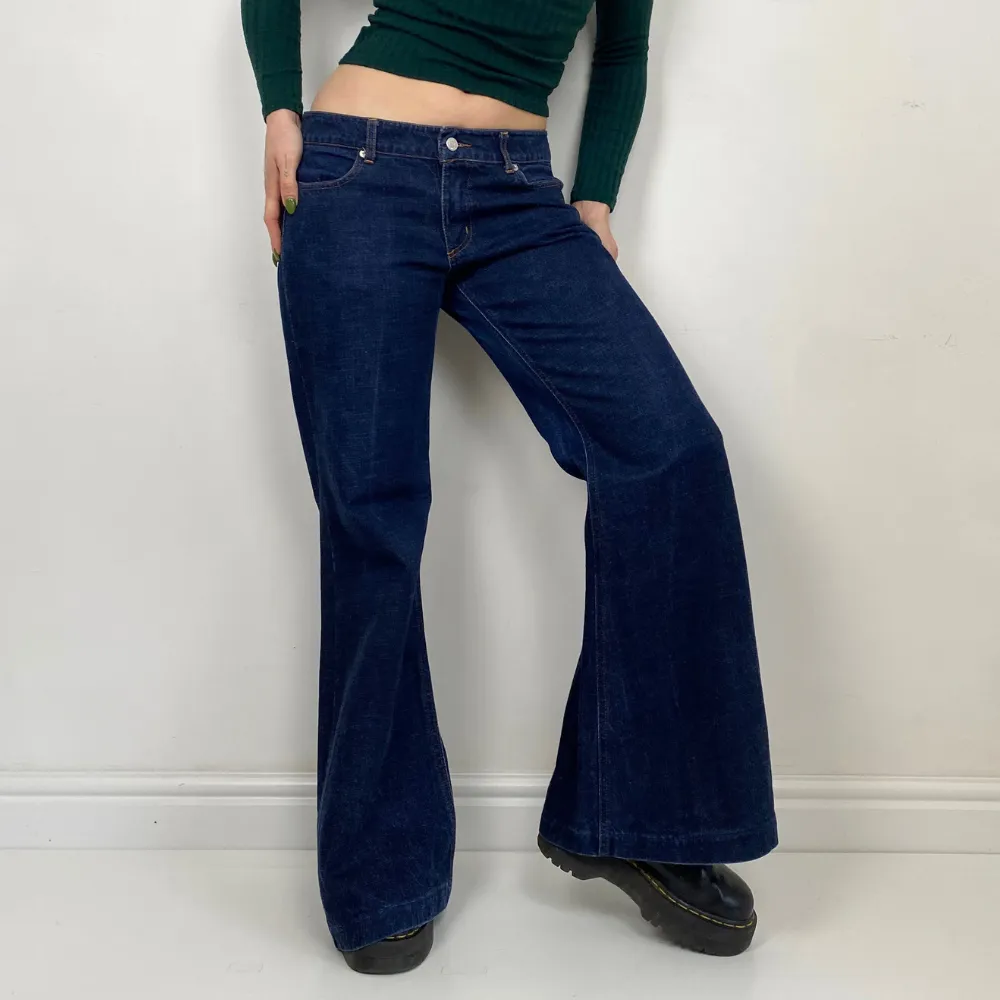 Indigo Super Flare Jeans - MEDIUM
