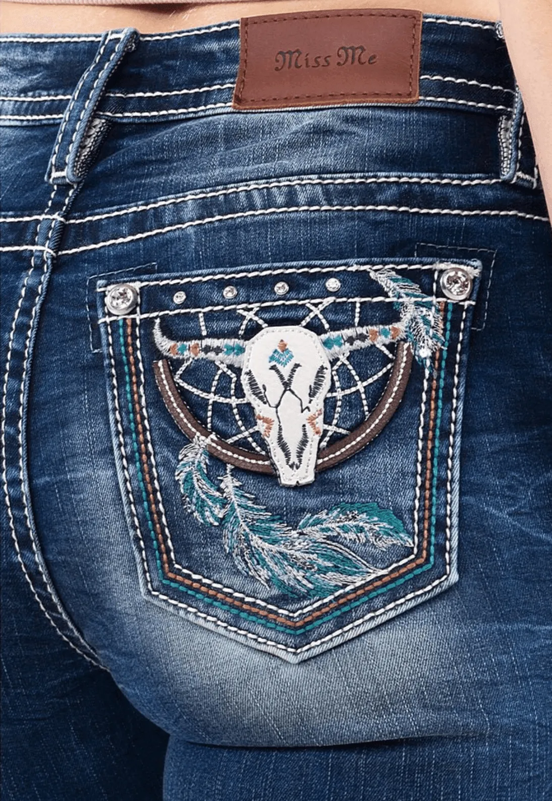 Miss Me Women's Mid-Rise Steerhead Boot Cut Jeans M3923B