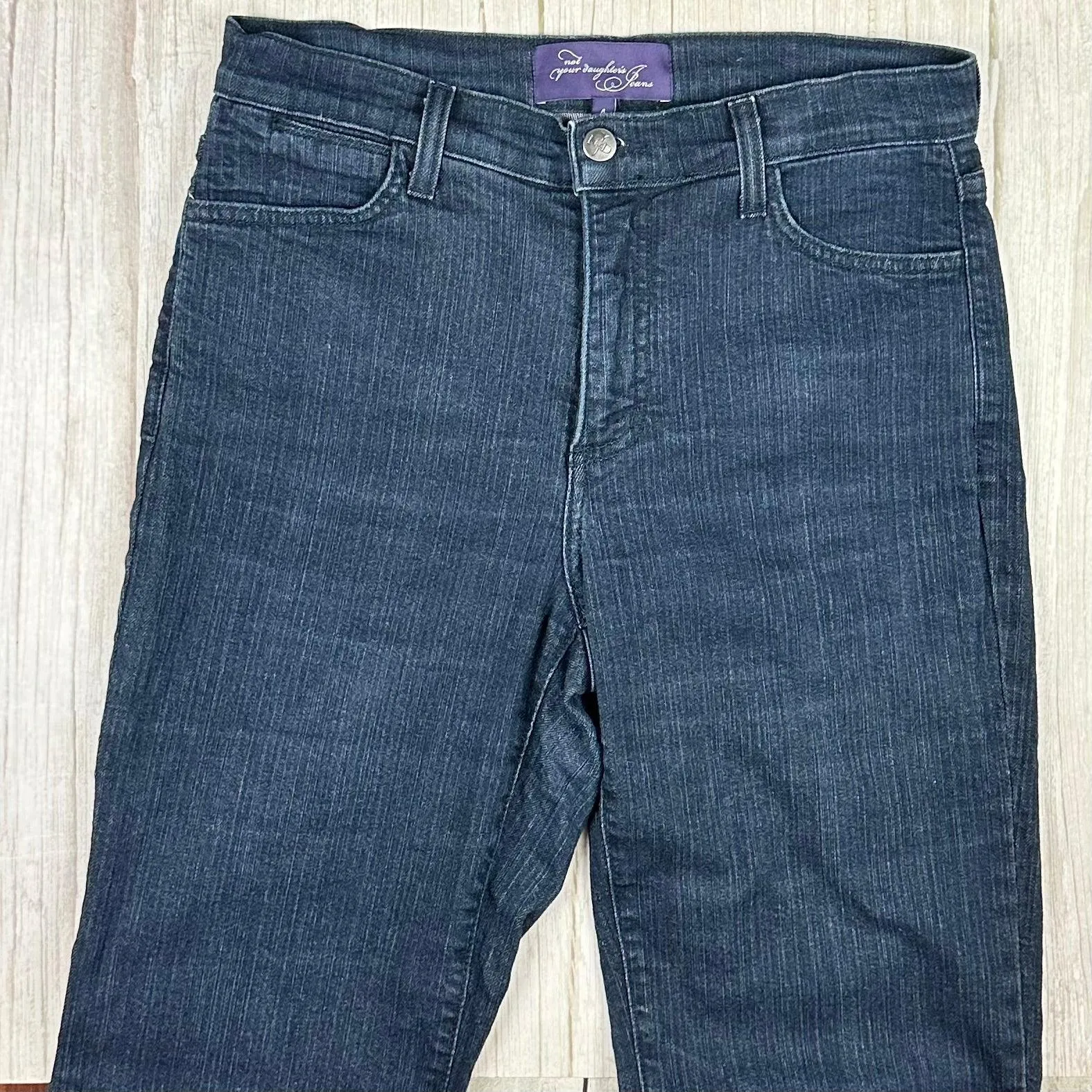 NYDJ - 'Lift & Tuck'  Bootcut Jeans -Size 4 US suit 8AU