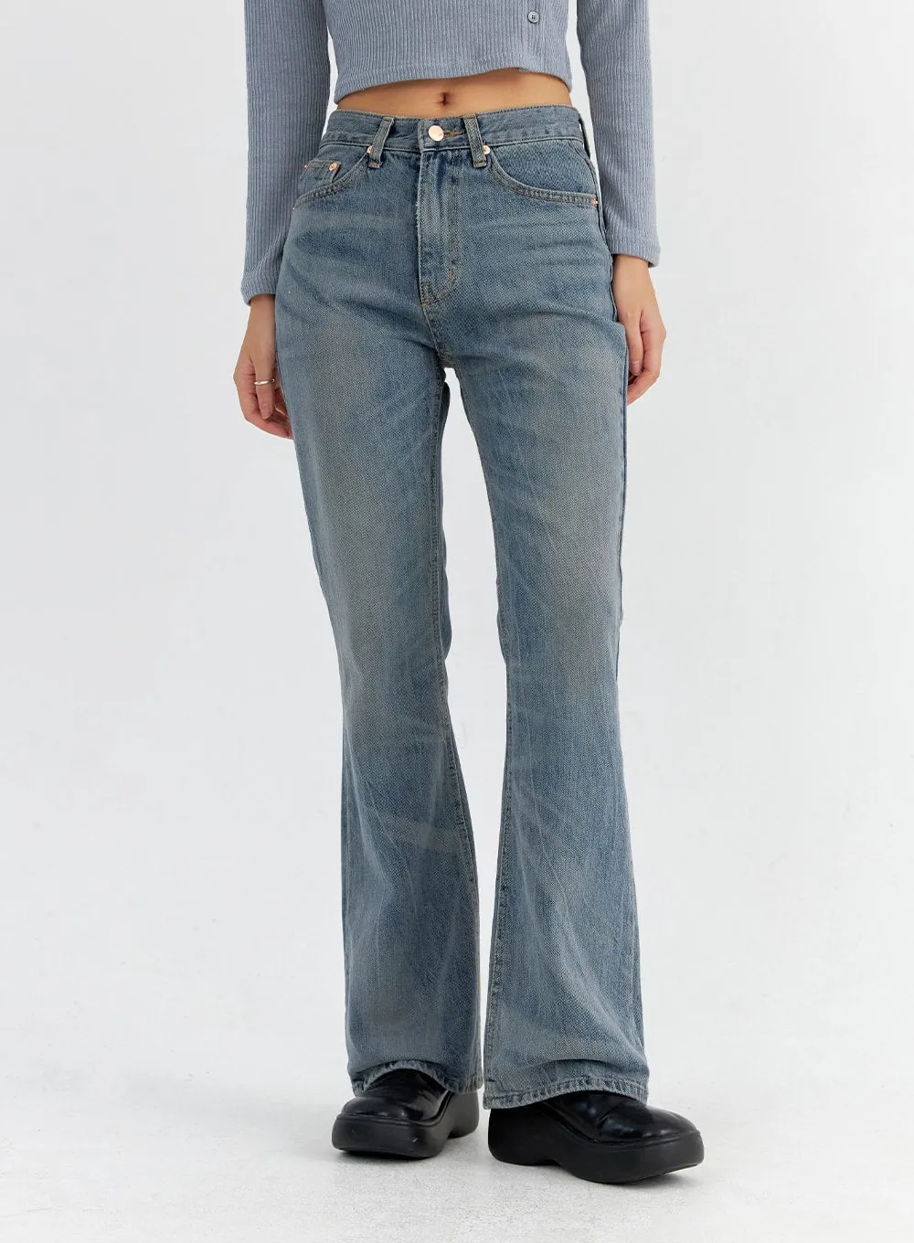 Vintage Washed Bootcut Jeans CO325