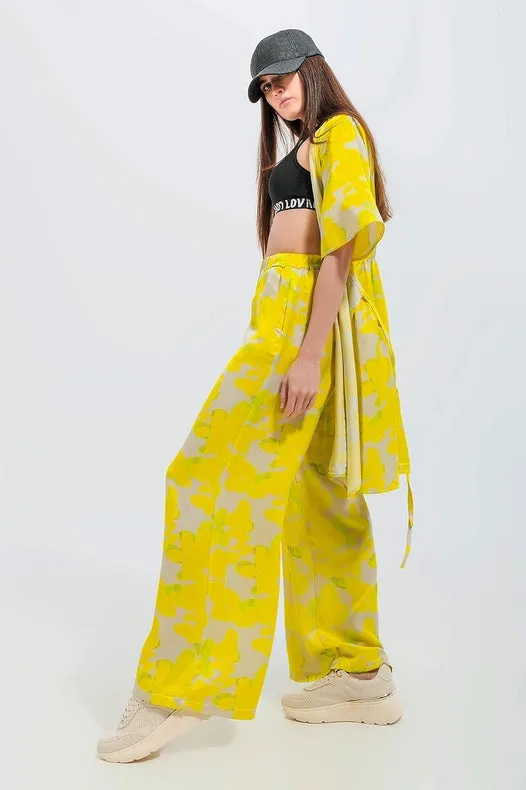 Wide Leg Trousers In Yellow Floral